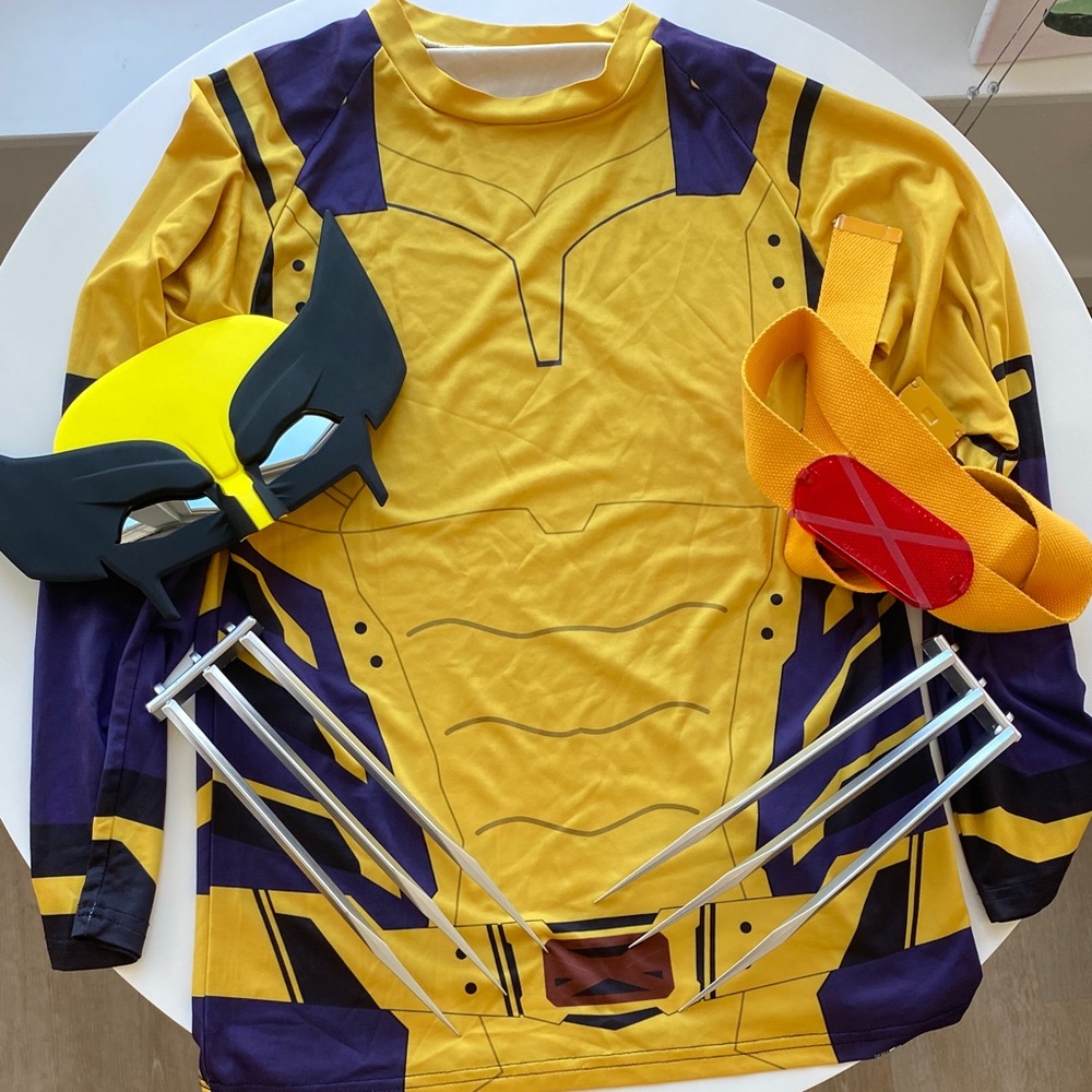 Teen/Adult Wolverine Costume with Mask and Claws - Yellow